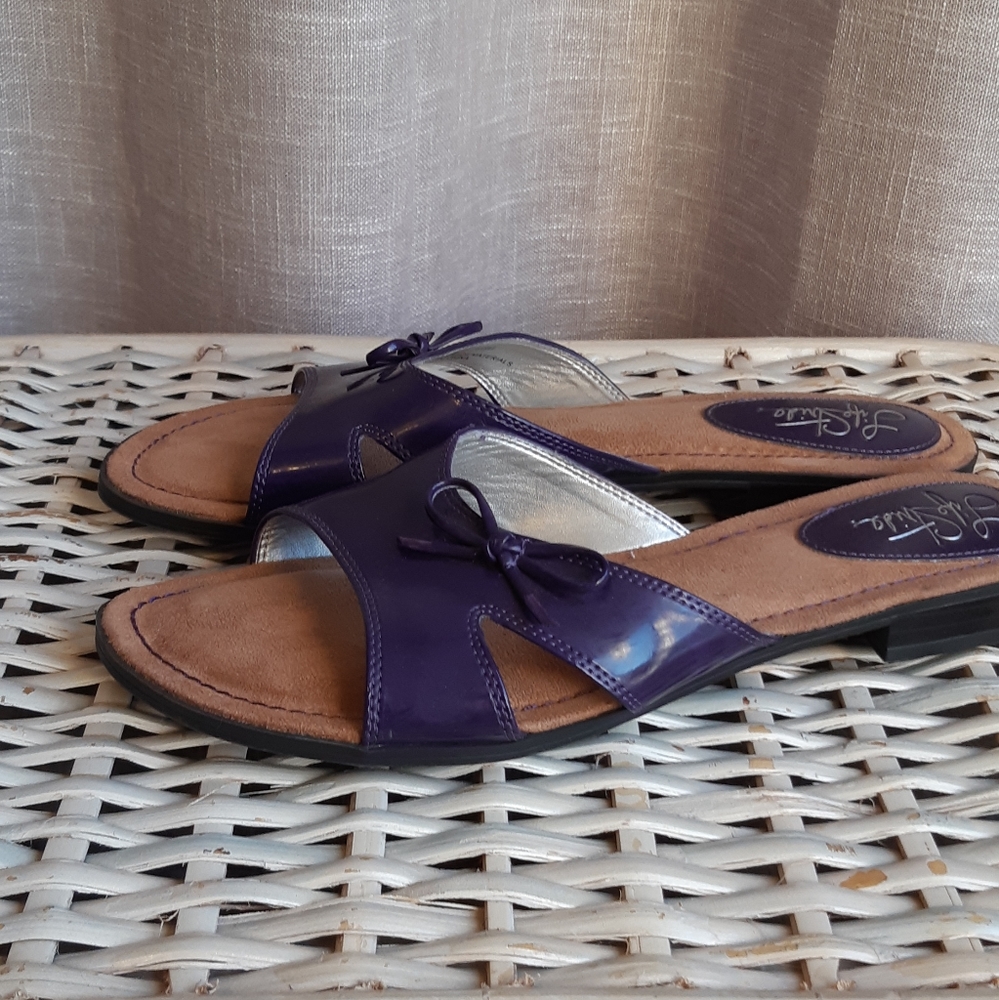 Astr Women's Purple Slide Sandals - Picture 3 of 6